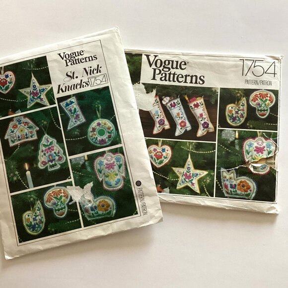 Vintage Vogue Pattern St Nick Knacks Ornament Stockings Embroidery Craft UNCUT - Picture 1 of 9